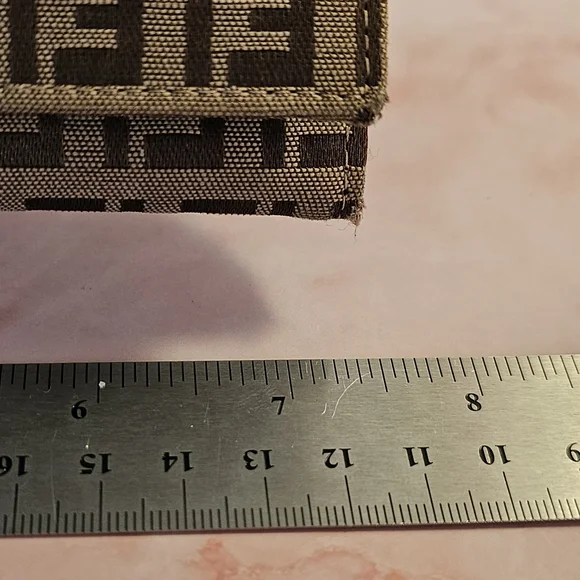 👜Fendi Zucchino Canvas & Leather Vintage Wallet in Continental Brown & Beige - Picture 11 of 15